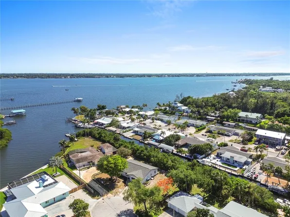 901 24th Ave W, Palmetto, FL 34221
