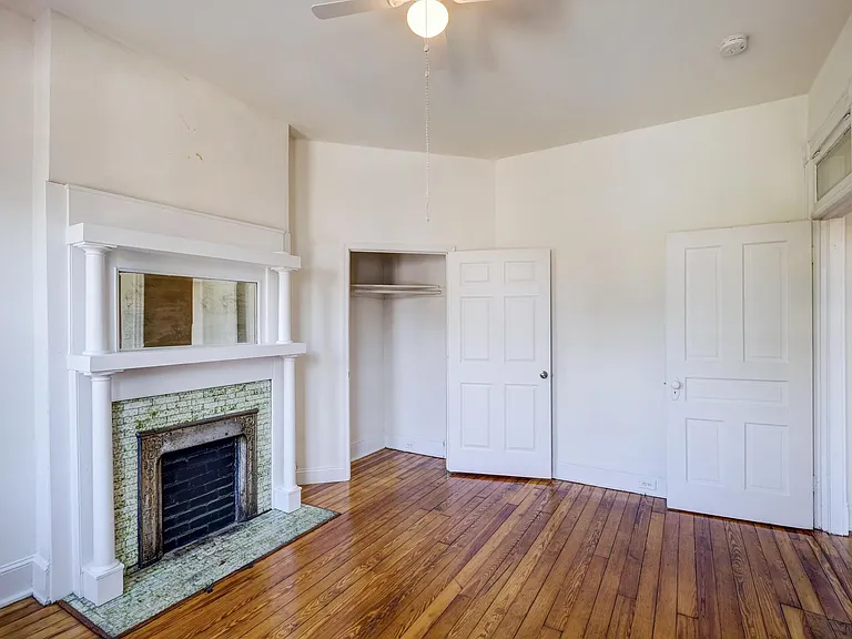 800 W Clay St #B — Photo 5