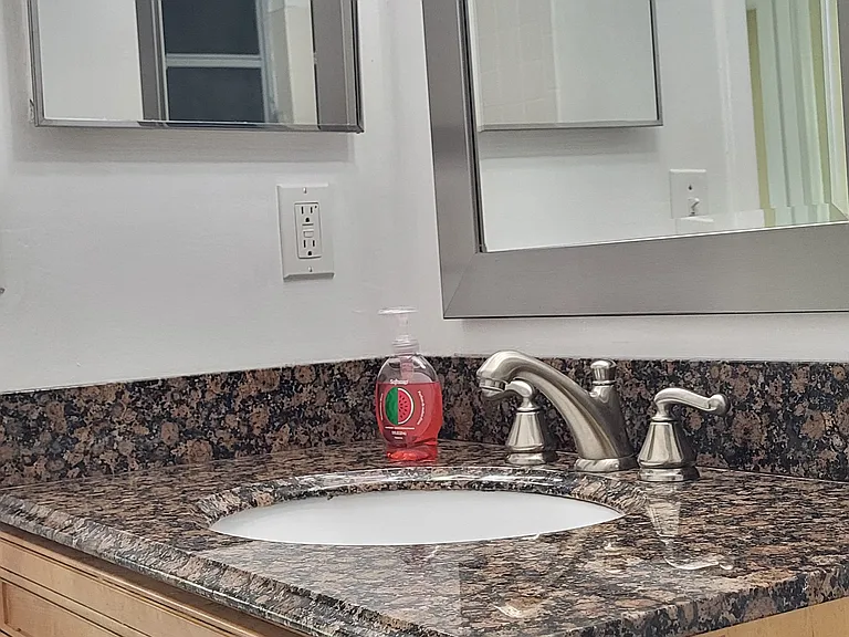 1480 Queen Anne Dr — Photo 42