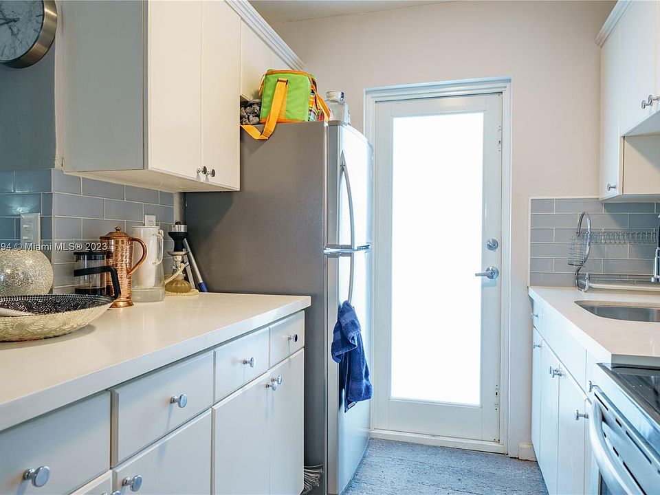 1st image of 701 Collins Ave APT 2B