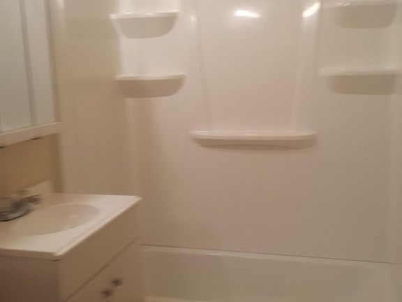 5th image of 2035 Ware Dr
