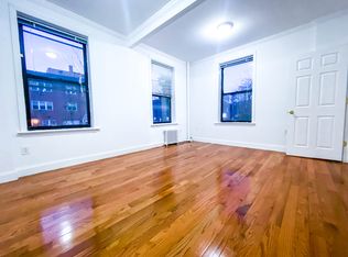 24-09 28th St #1, Astoria, NY 11102
