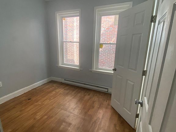 5th image of 5719 Baltimore Ave #2