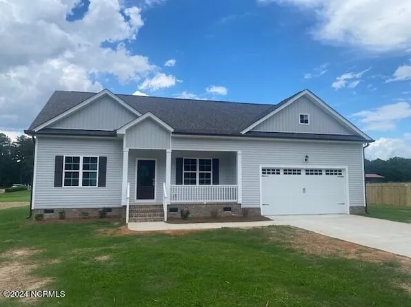 7500 Perry Road, Bailey, NC 27807