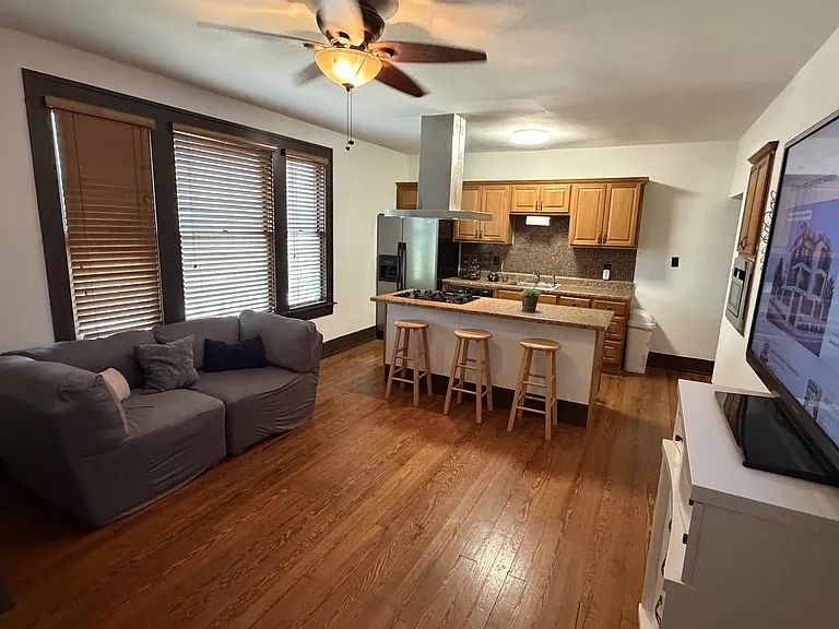 1520 Enfield Rd #C — Photo 3