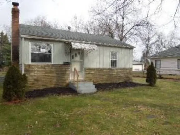 1964 E Cooke Rd, Columbus, OH 43224