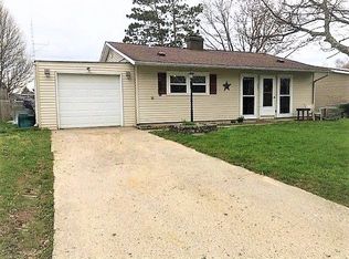 703 Beech Ave, Centerville, IN 47330