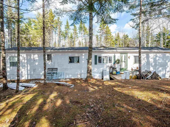 97 Middle Lake North Rd, West Hants, NS B0N 2T0