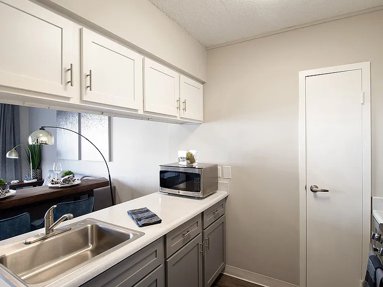 Indigo Riverview — Photo 28