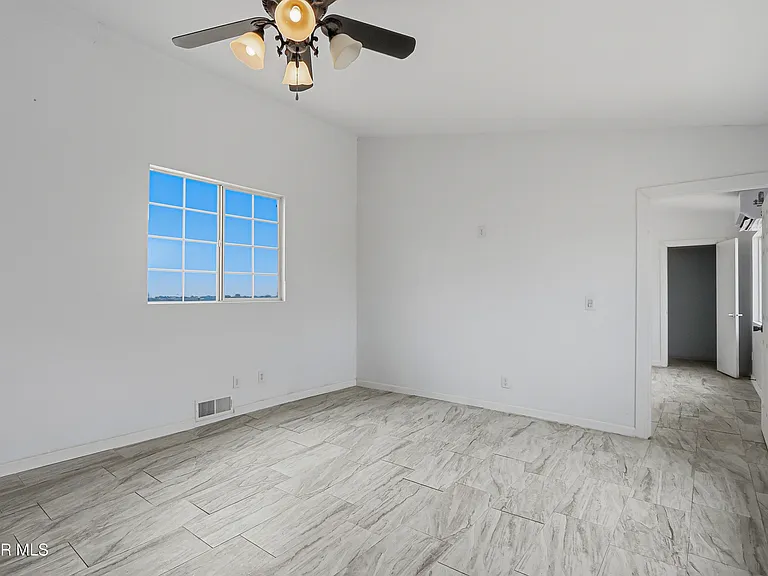 15088 Rancho Del Sur Dr — Photo 7