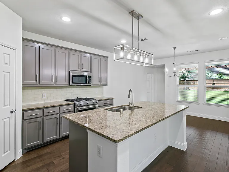 4424 Overbrook Dr — Photo 11