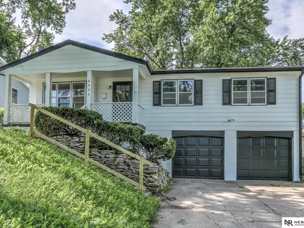 6433 Ogden St, Omaha, NE 68104