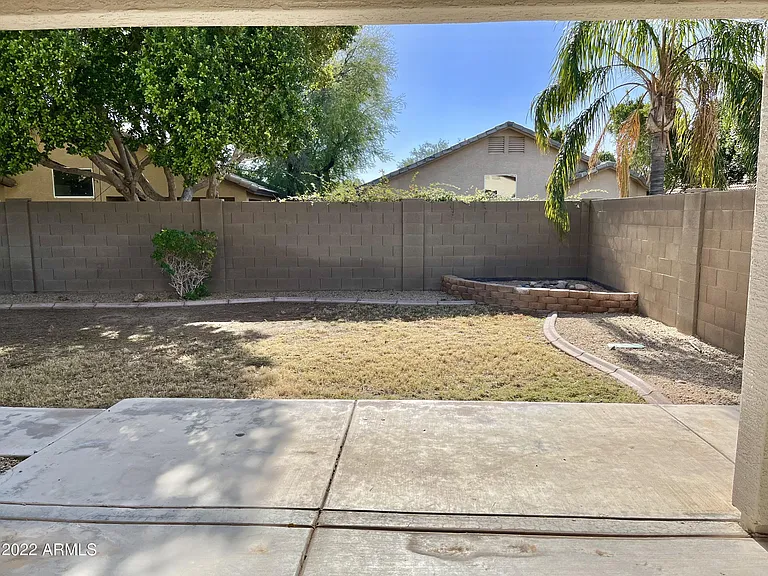 8143 W Mary Ann Dr — Photo 6