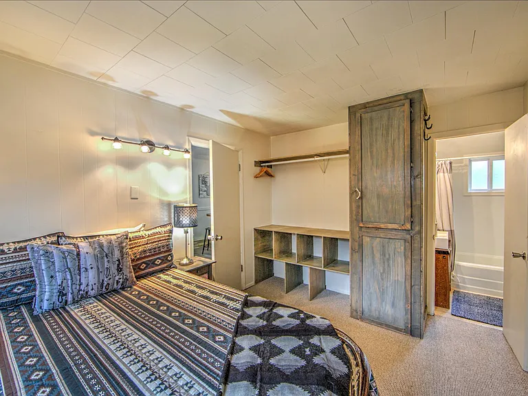 405 Nevava St #1 — Photo 18