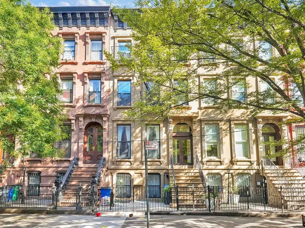 43 Halsey St APT 3, Brooklyn, NY 11216