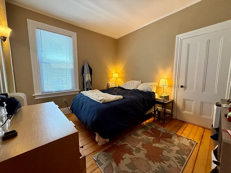 203 Howell St #1F — Photo 7