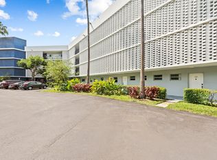 877 NE 195TH Street #422, Miami, FL 33179
