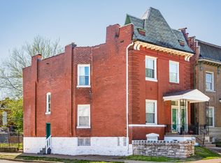 2700 Armand Pl FLOOR 2, Saint Louis, MO 63104