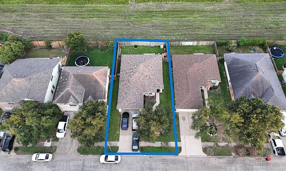 1st image of 19527 Billineys Park Drive