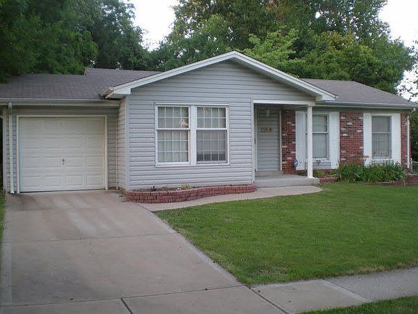 1st image of 12118 El Camara Dr
