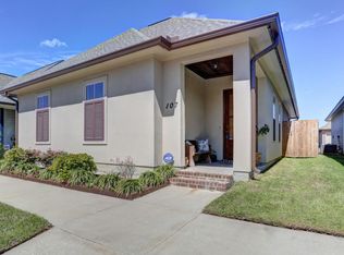107 Pettigrove Dr, Youngsville, LA 70592