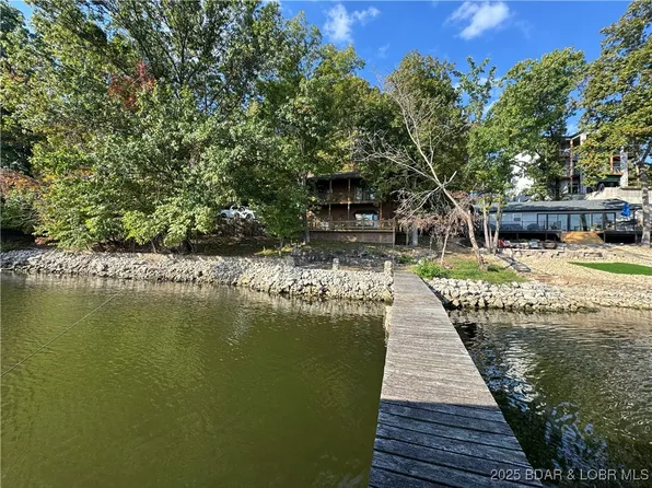 365 Seminole Rd, Sunrise Beach, MO 65079