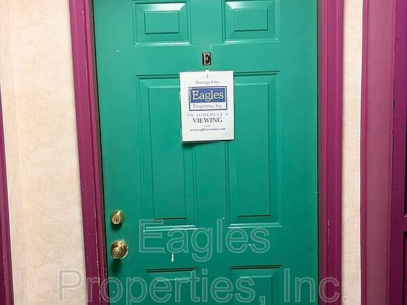 4th image of 103 N Center St Unit E