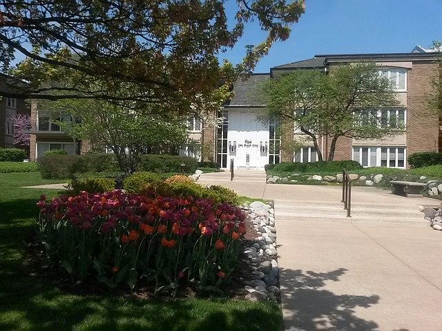 1st image of 1 Oak Brook Club Dr APT B305