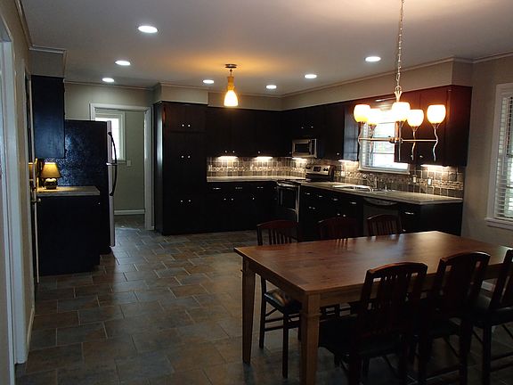 Dining / Kitchen