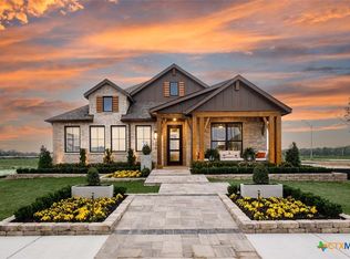 228 White #OAK, Castroville, TX 78009