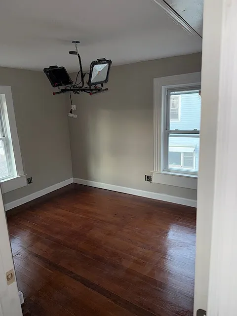 3 bed, 1100 sqft, $2,650 — Photo 3