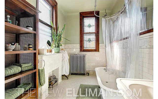 Sold by Douglas Elliman | media 25