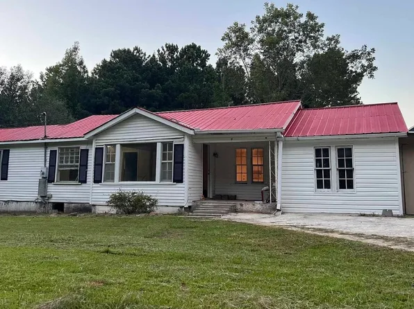 2747 Red Hill School Rd, Hayden, AL 35079