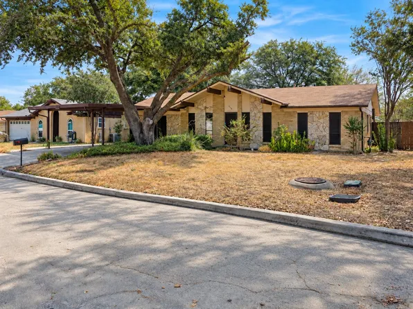 4504 Mink Dr, Fort Worth, TX 76117