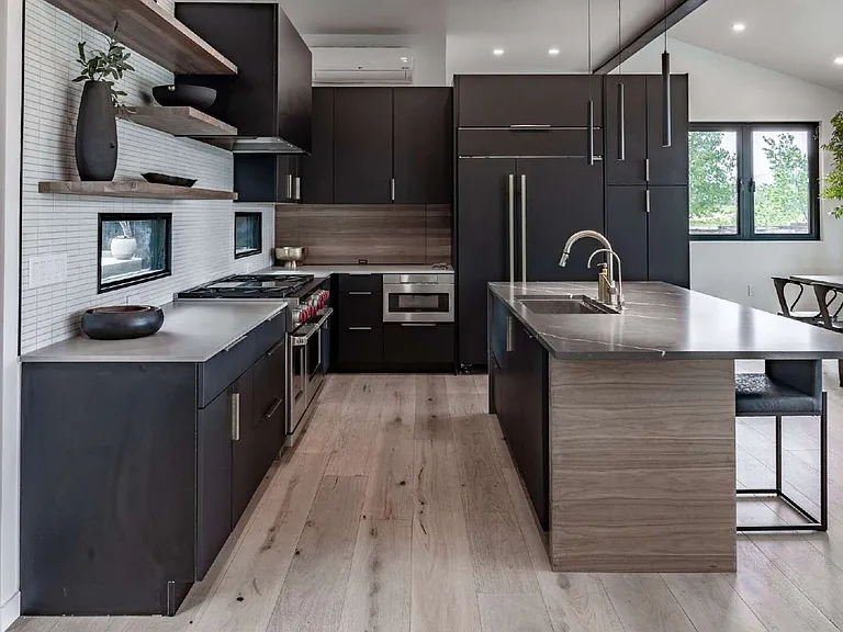 712 S Cherryvale Rd — Photo 25