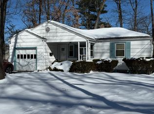 137 Carnavon Cir, Springfield, MA 01109