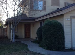 681 E Rock Creek Ln, Fresno, CA 93730