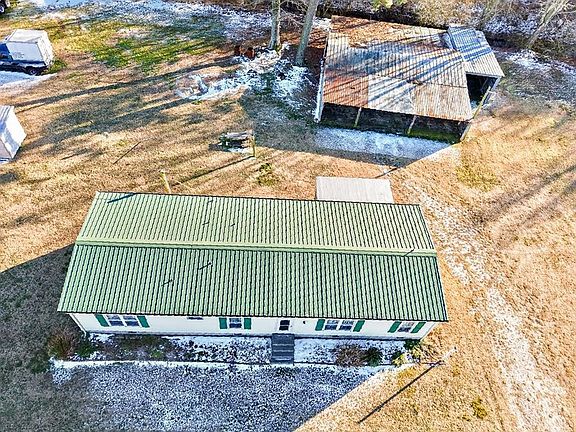 3rd image of 25146 Guilford Rd