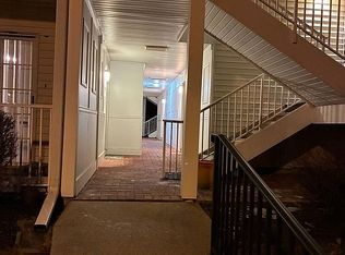 71 Caitlin Ct #71, Franklin Park, NJ