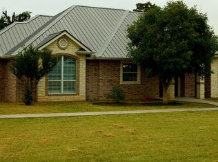 2201 Sherwood Loop, Mertzon, TX 76941