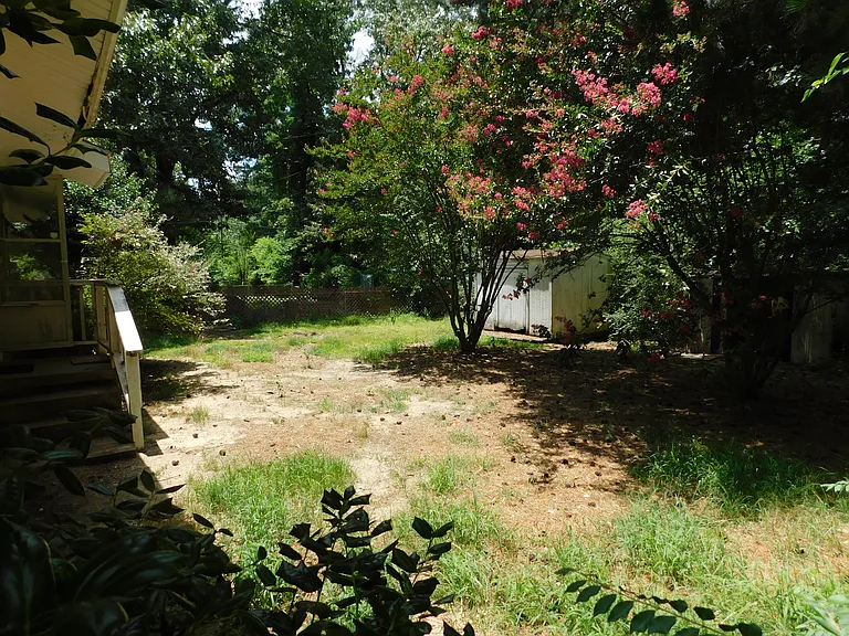 29 Barbara Dr — Photo 11