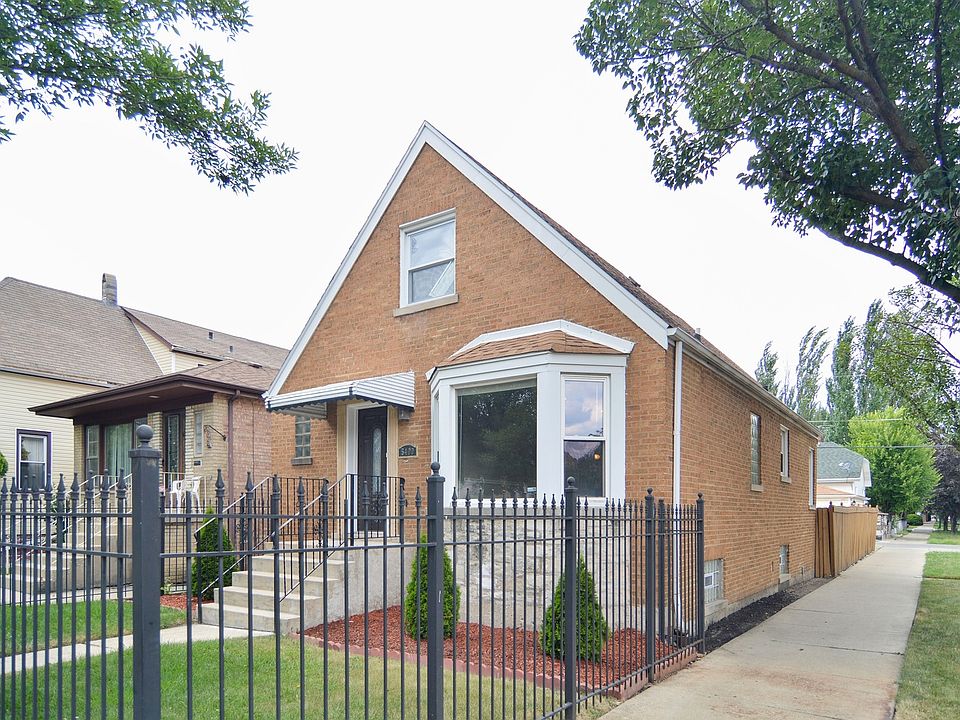 1st image of 5400 W Wrightwood Ave