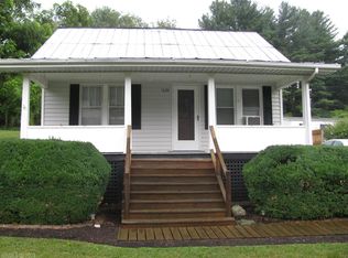 1624 Newbern Rd, Pulaski, VA 24301