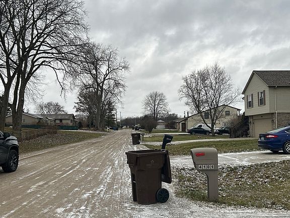 5th image of 4101 Nyman Ave