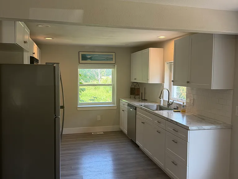 3053 Springwater Beach Rd #B — Photo 10