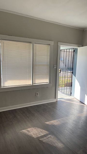 1st image of 276 W Trigg Ave #1