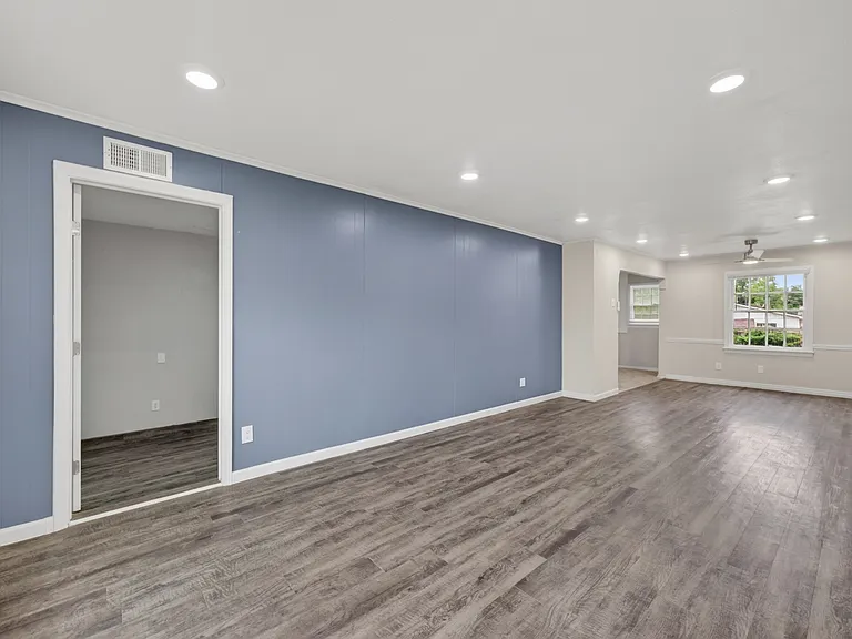 3208 N Roff Ave — Photo 7