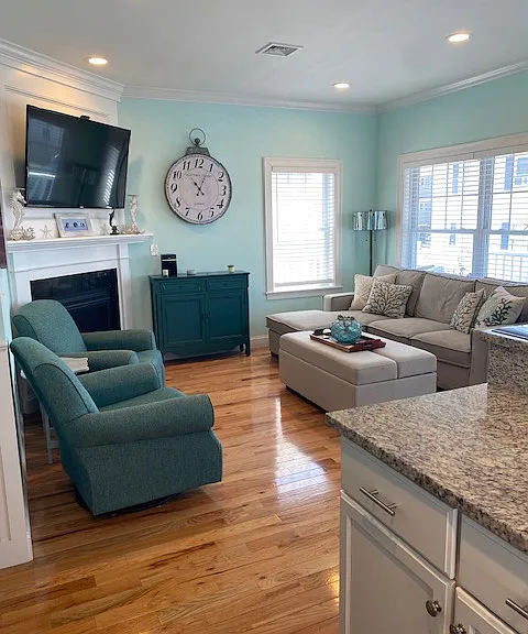44 Railroad Ave — Photo 10