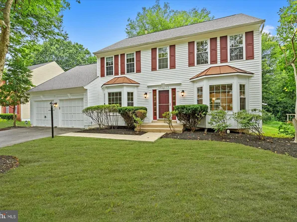 5512 Newhall Ct, Centreville, VA 20120