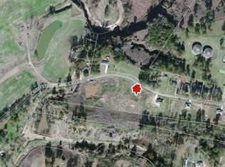 24 Cedar Ln, Natchez, MS 39120